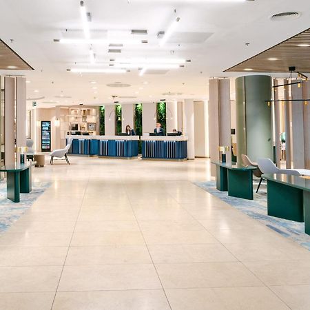 Crowne Plaza Bratislava By Ihg Hotel Bagian luar foto
